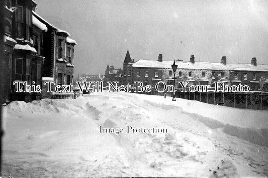 YO 1461 - Snow Storm, Redcar, Yorkshire 1917