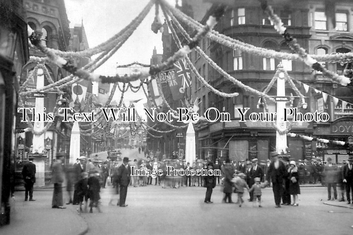 YO 1576 - Celebrations, Leeds City Centre, Yorkshire c1928