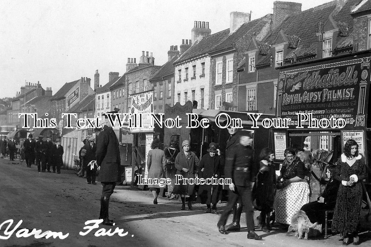 YO 161 - Yarm Fair, Yorkshire c1932