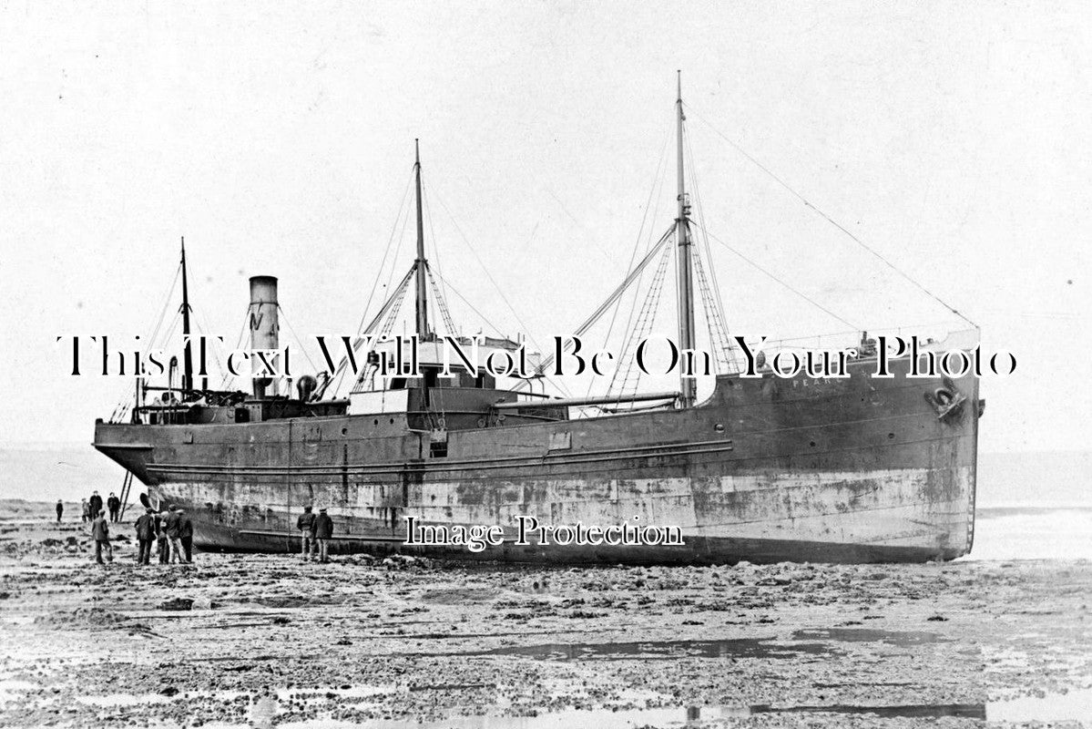 YO 1751 - 'Pearl' Aground, Shipwreck, Whitby, Yorkshire