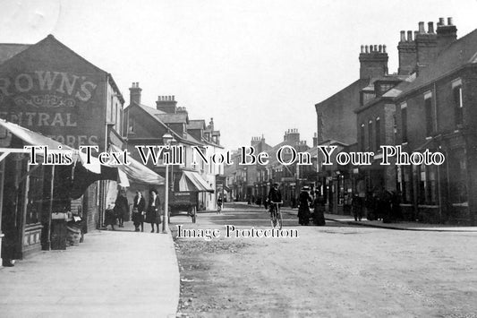 YO 2120 - Queen Street, Withernsea, Yorkshire c1918