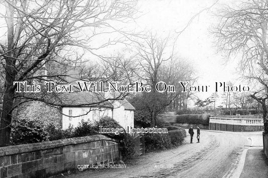 YO 2150 - Cottages, Ormesby, Yorkshire c1909