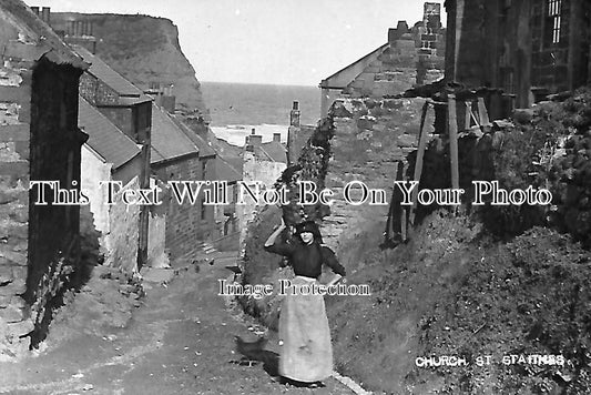 YO 2153 - Church Street, Staithes, Yorkshire