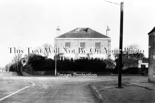 YO 2183 - Demolishing A House, Scarborough Road, Bridlington, Yorkshire