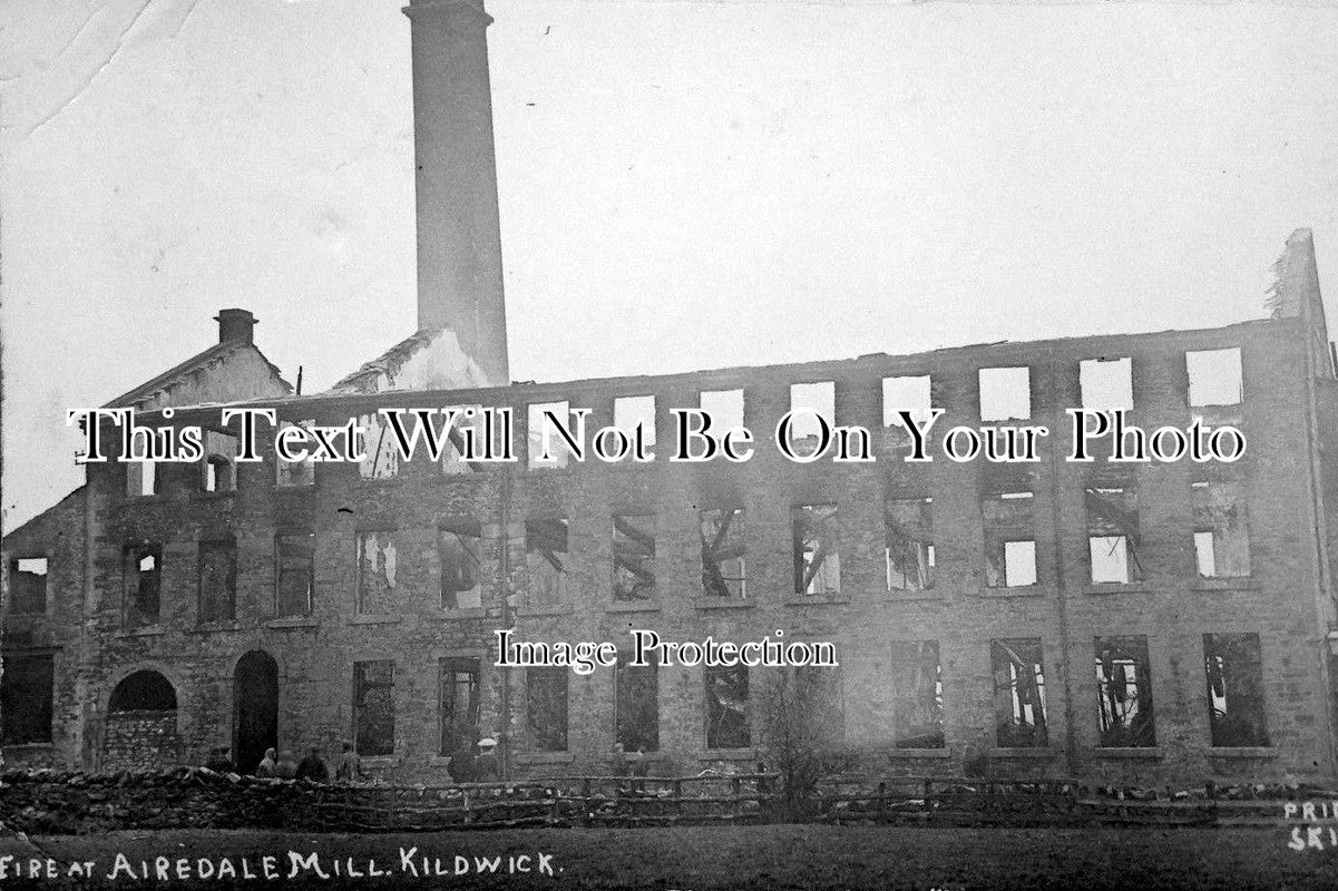 YO 2189 - Fire At Airedale Mill, Kildwick, Skipton, Yorkshire