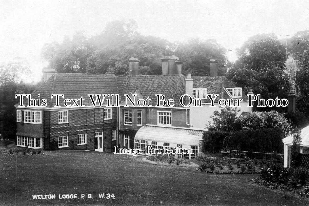 YO 2422 - Welton Lodge, Yorkshire