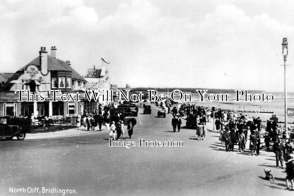 YO 2444 - North Cliff, Bridlington, Yorkshire