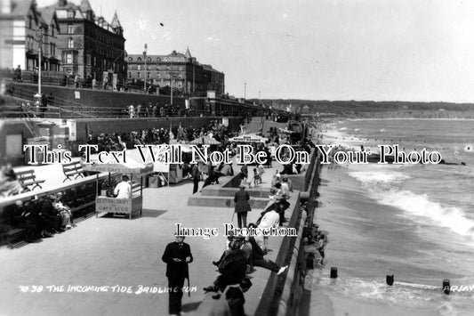 YO 2478 - North Side Promenade, Bridlington, Yorkshire