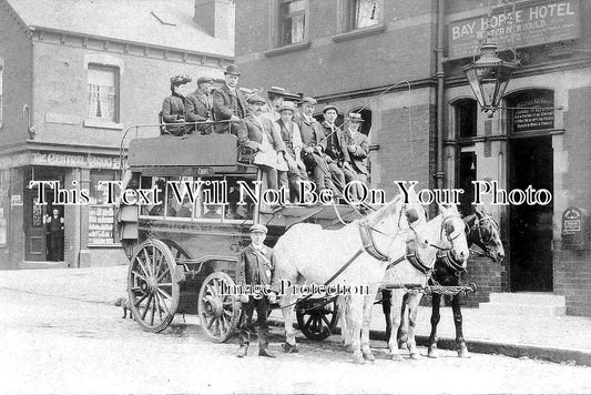 YO 2535 - Horse Drawn Bus Outside Bay Horse Hotel, Hunslet, Leeds, Yorkshire