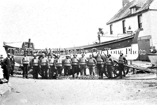 YO 2541 - AH Cromack Lifeboat & Crew, Robin Hoods Bay, Yorkshire