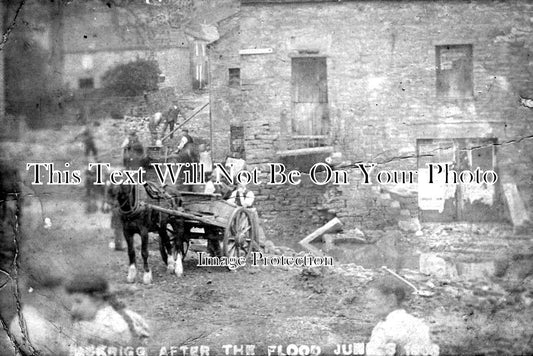 YO 2719 - Askrigg After The Flood, Yorkshire 1908