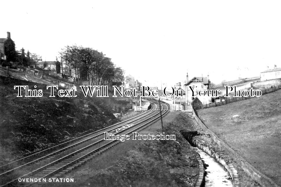 YO 2763 - Ovenden Railway Station, Yorkshire