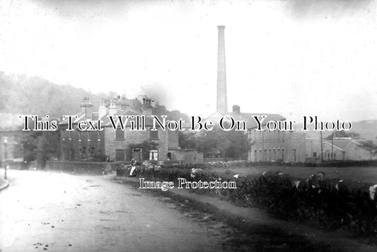 YO 2858 - Meltham Mills, Yorkshire