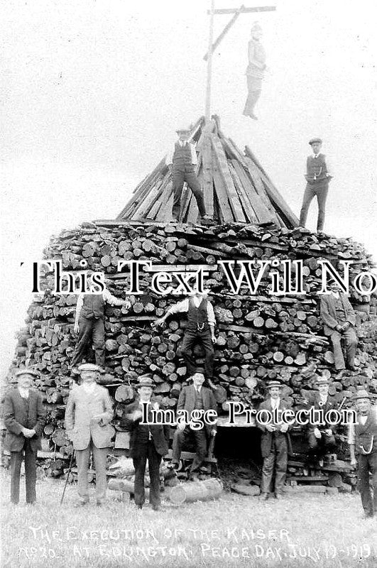 YO 2883 - Execution Of Kaiser Bonfire, Edlington WW1 Peace Day, Yorkshire 1919