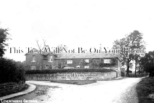 YO 2902 - Leventhorpe Cottages, Yorkshire