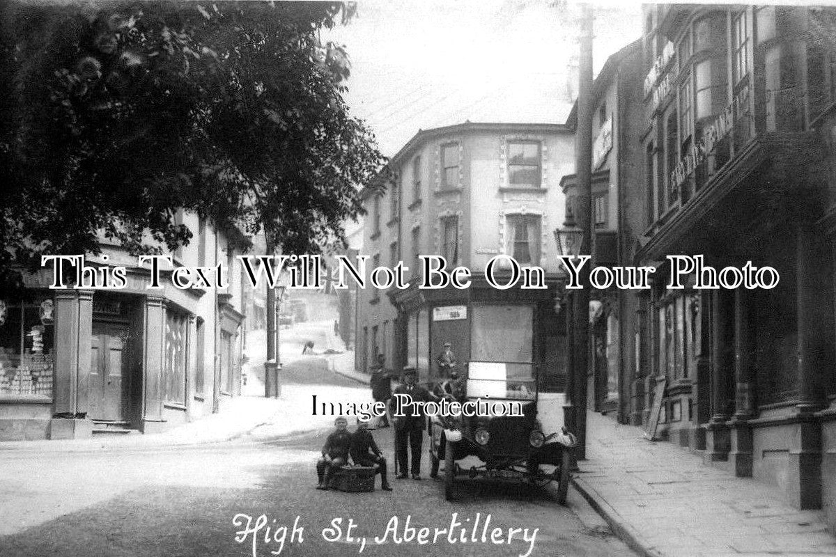 YO 2930 - The High Street, Abertillery, Yorkshire c1925