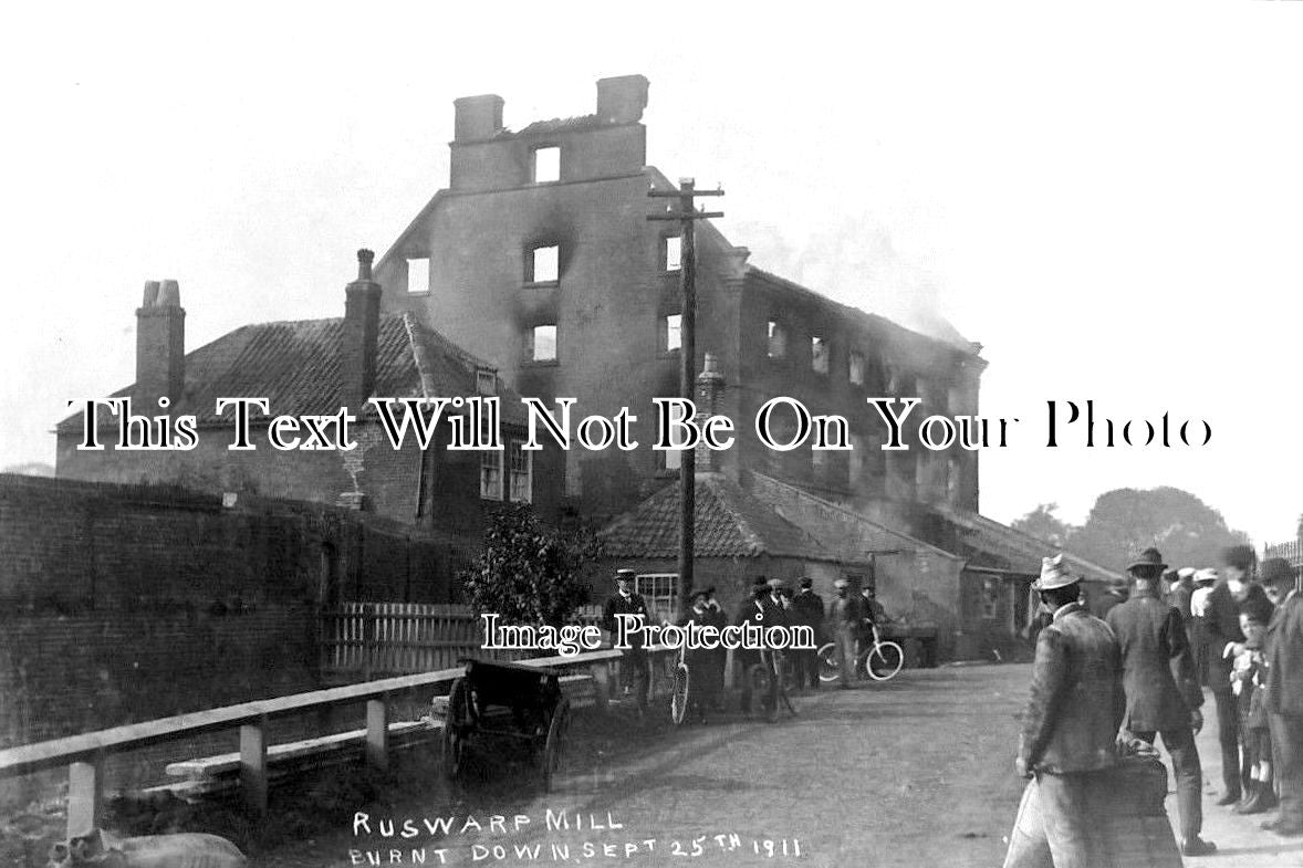 YO 3119 - Ruswarp Mill Fire, Yorkshire 1911