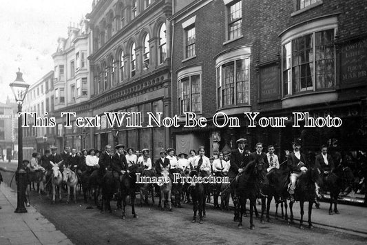 YO 328 - Shop Fronts, Scarborough, Yorkshire 1911