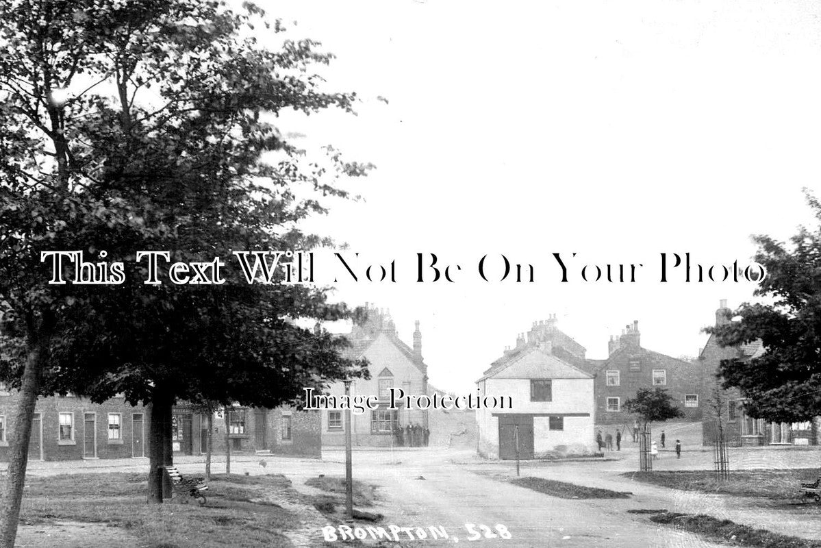 YO 3327 - Brompton, Yorkshire