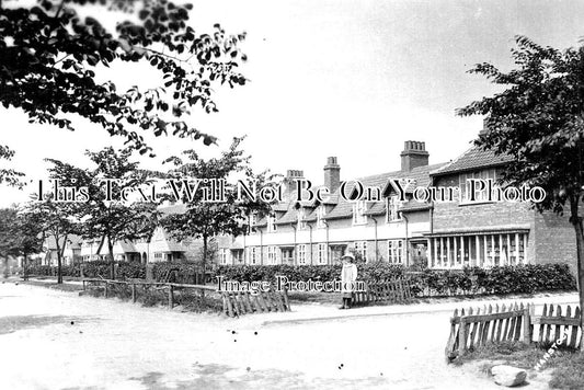 YO 3364 - Earswick Model Village, Yorkshire