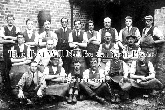 YO 3423 - Workmen At Nesfields Brewery, Scarborough, Yorkshire c1921