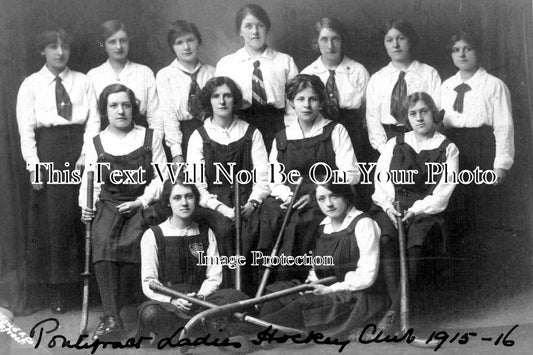 YO 3446 - Pontefract Ladies Hockey Club, Yorkshire 1915-16