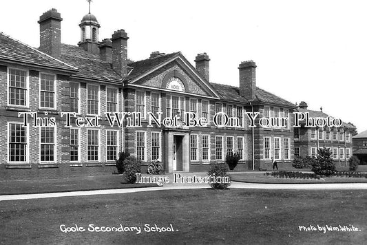 YO 3525 - Goole Secondary School, Yorkshire