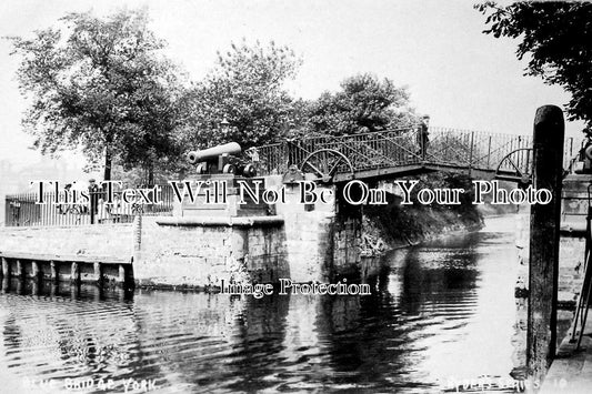 YO 365 - The Blue Bridge, York, Yorkshire c1910