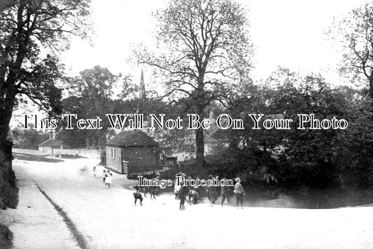 YO 3780 - Huggate, Yorkshire c1914
