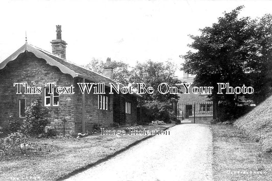 YO 3899 - The Lodge, Oldfield Nook, Cleckheaton, Yorkshire