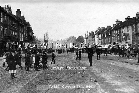 YO 39 - October Fair, Yarm On Tees, Yorkshire c1916