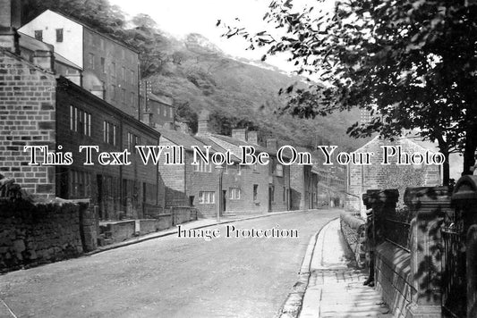 YO 4068 - Eastwood, Todmorden, Yorkshire