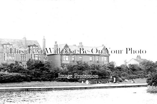 YO 4079 - Across The Lake, Moor Park, Bradford, Yorkshire
