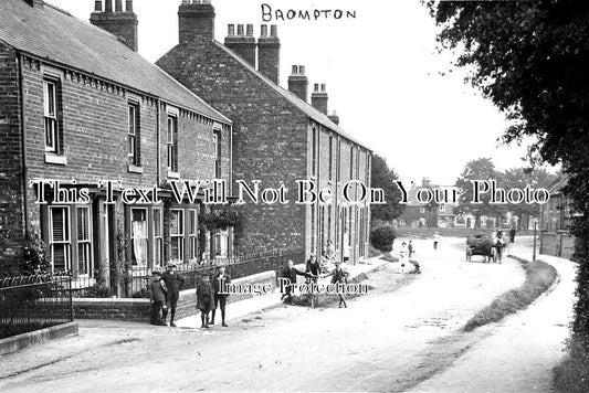 YO 4132 - Brompton, Yorkshire c1924