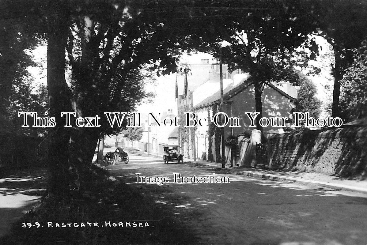 YO 4168 - Eastgate, Hornsea, Yorkshire