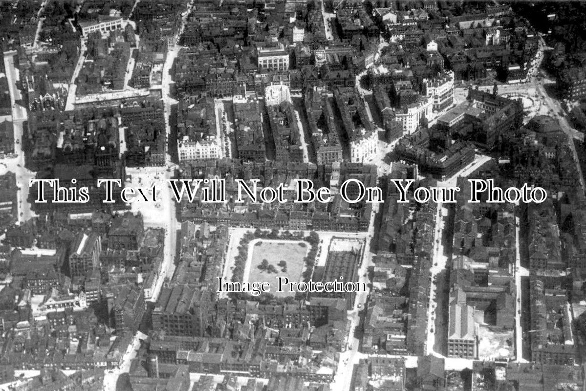 YO 4181 - Aerial View Of Leeds Town Hall, Yorkshire