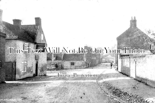 YO 4270 - Brandesburton, Yorkshire