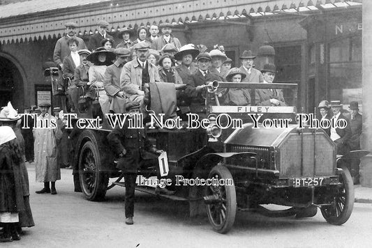 YO 4332 - Charabanc At Filey Railway Station, Yorkshire