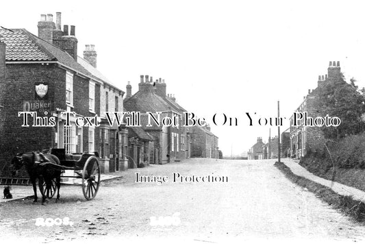 YO 4451 - Roos Village, Yorkshire c1907
