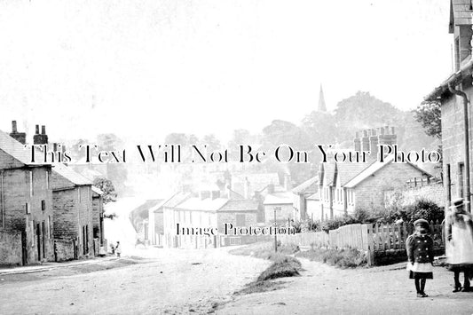 YO 4459 - Aberford, Yorkshire c1904