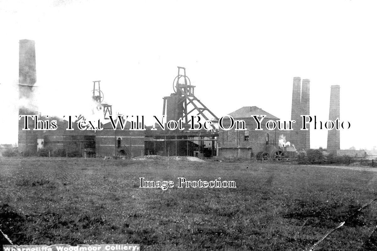 YO 4621 - Wharnecliffe Woodmoor Colliery Carlton Barnsley, Yorkshire c1912