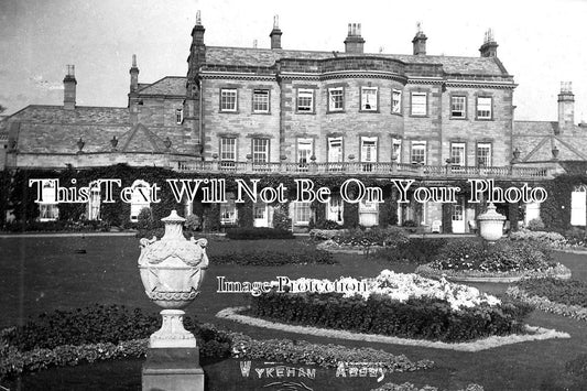 YO 4709 - Wykeham Abbey, Yorkshire