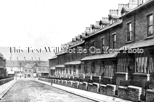 YO 4729 - Leyburn Grove, Shipley, Yorkshire