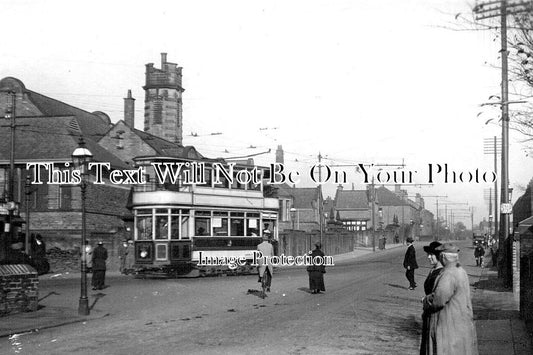 YO 4916 - Tram Terminus, Wyke, Yorkshire c1923