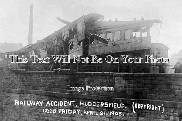 YO 5199 - Train Railway Accident, Huddersfield, Yorkshire c1905