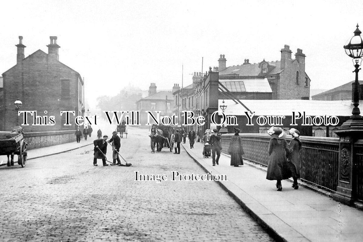 YO 5295 - Huddersfield Road From Calder Bridge, Brighouse, Yorkshire c1912