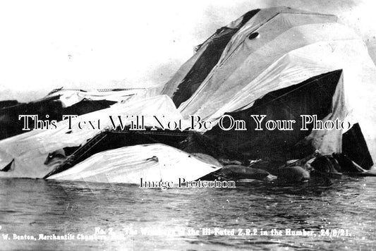 YO 5458 - Great R38 ZR2 Airship Disaster, Hull, Yorkshire 1921