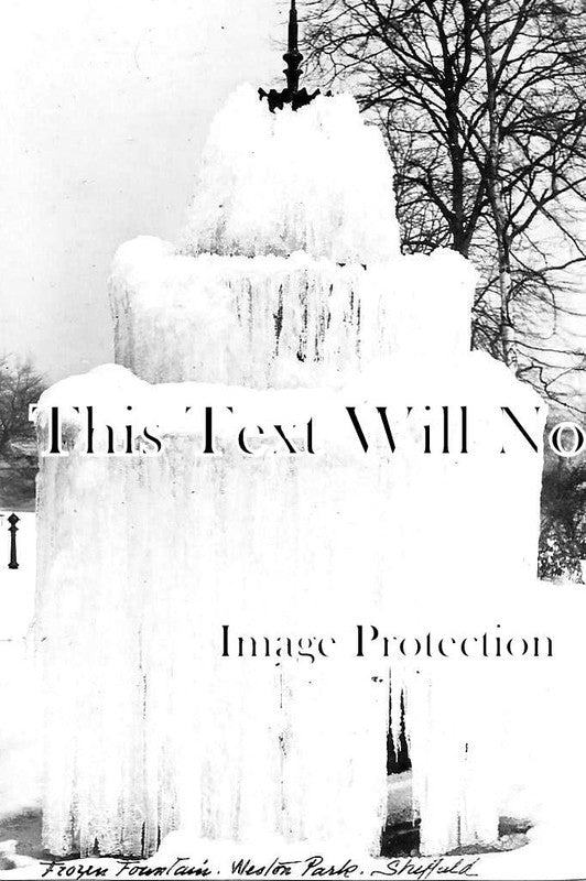 YO 5487 - Frozen Fountain, Weston Park, Sheffield, Yorkshire