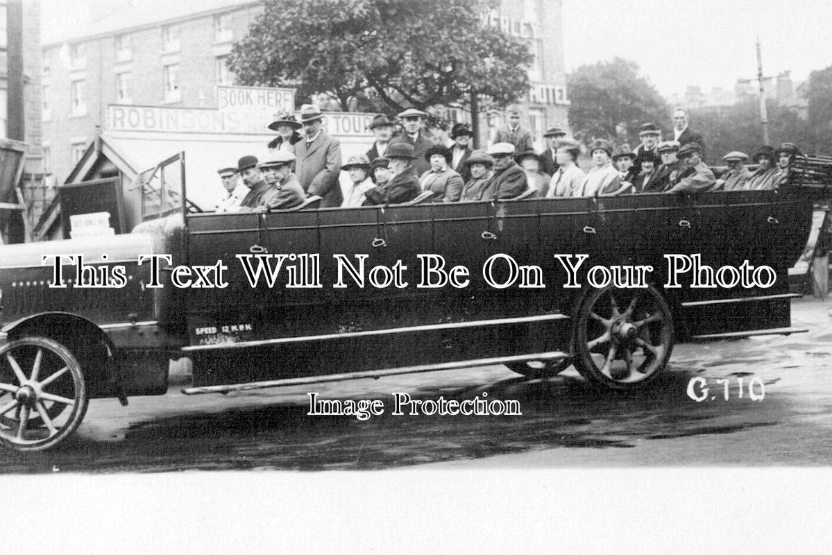 YO 5514 - Charabanc Outing, Scarborough Railway Station, Yorkshire