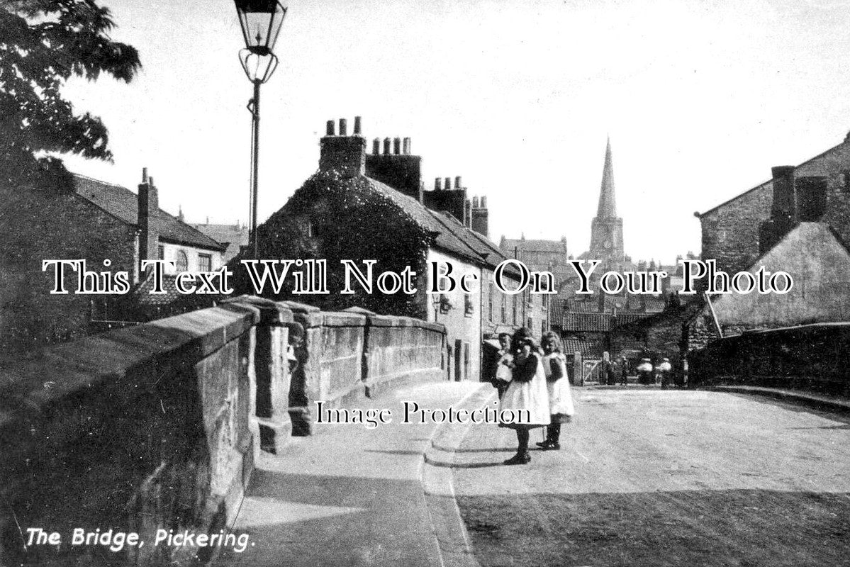 YO 5685 - The Bridge, Pickering, Yorkshire